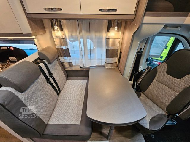 Teilintegriertes Wohnmobil HOBBY OPTIMA ONTOUR T70 SOLAR Markise Fahrradträger