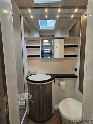 Teilintegriertes Wohnmobil HOBBY OPTIMA ONTOUR T70 SOLAR Markise Fahrradträger