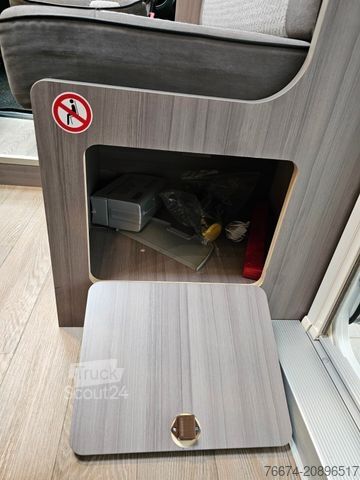 Teilintegriertes Wohnmobil HOBBY OPTIMA ONTOUR T70 SOLAR Markise Fahrradträger