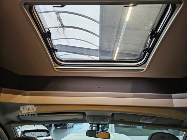 Teilintegriertes Wohnmobil HOBBY OPTIMA ONTOUR T70 SOLAR Markise Fahrradträger