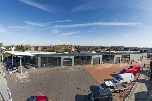 Teilintegriertes Wohnmobil HOBBY OPTIMA ONTOUR T70 SOLAR Markise Fahrradträger