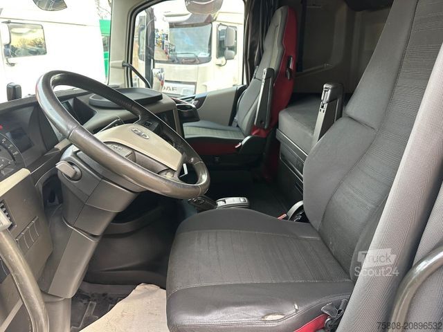 Yüksek hacimli çekici VOLVO FH500 Lowdeck 2Tanks I-ParkCool Hubsatte