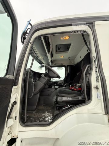 Grue montée sur camion MERCEDES-BENZ Antos2633 6x2*Palfinger PK11002*Funk*Bett*Lift