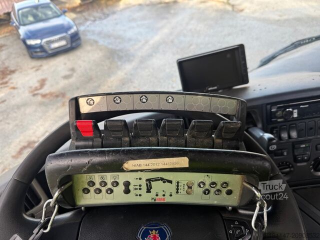 Kamyon üzerine monteli vinç Scania P320 + HIAB 144 + GARNIER Kiper