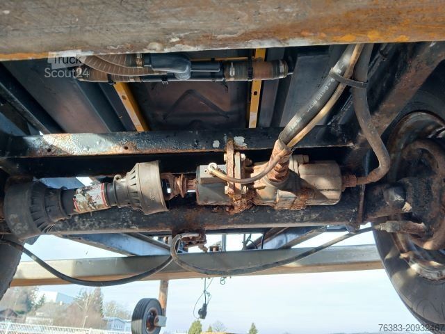 Ponyvával szerelt furgon SCHMIDT Nido Stratos Anhänger-Salzstreuer 0,8 cbm + FS