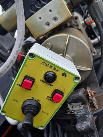 Γεωργικό μηχάνημα SCHMIDT Villeton Schneepflug 2,05 m m.12V r.