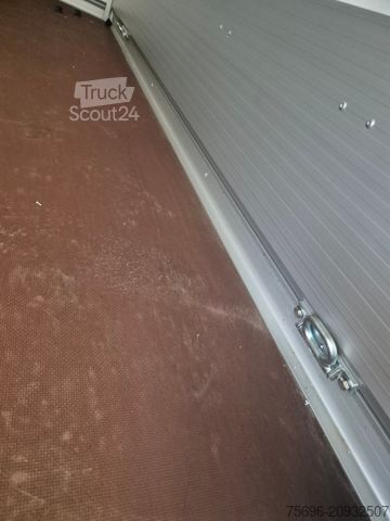 Відкритий причіп з тентом BÖCKMANN TL2513/135