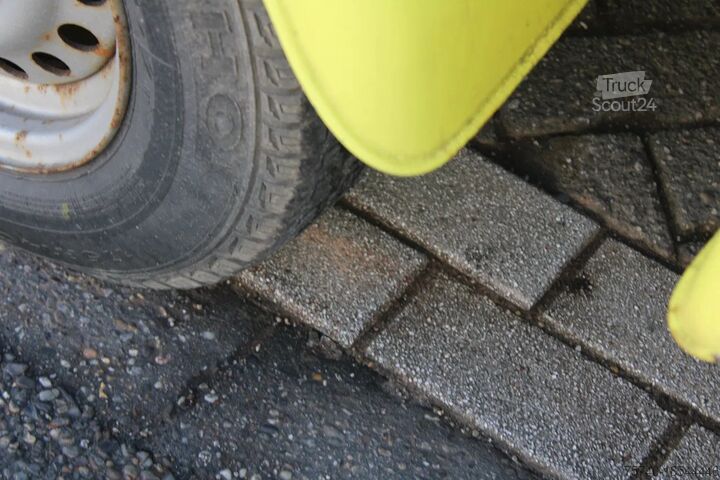 Trias 2 AXEL Trias 2 AXEL