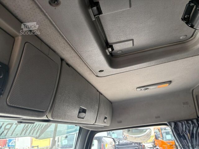 Автомобил с кран Volvo FM 400 + HIAB 800 HIPRO E-7 + 8X2 + EURO 5