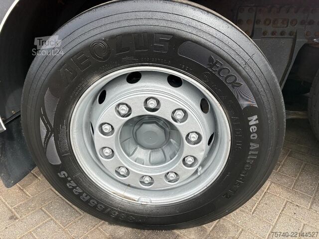 Автомобил с кран Volvo FM 400 + HIAB 800 HIPRO E-7 + 8X2 + EURO 5