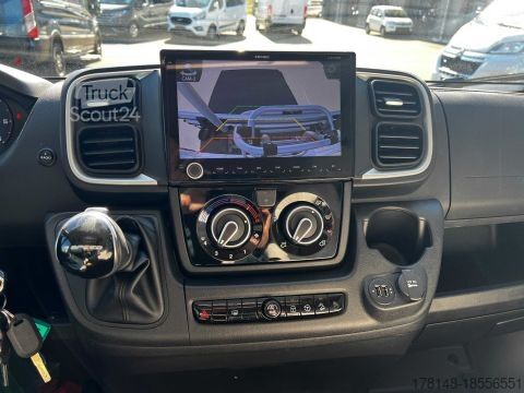 Напівінтегрований кемпер Bürstner Limited T 726 G