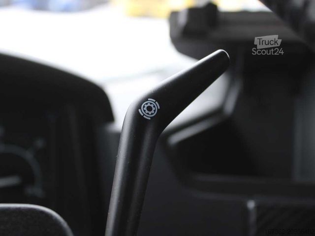 Cap tractor voluminos RENAULT T HIGH 480, EURO 6, LOWDECK, NAVIGATION