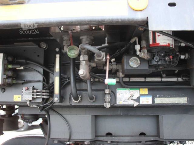 Tracteur routier standard MERCEDES-BENZ ACTROS 3363, EURO 6, 6X4, NAVIGATION+GOLDFHOFER