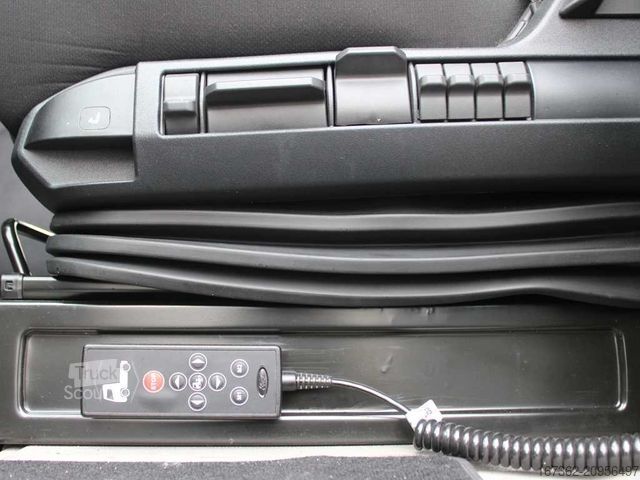 Standard dragbil FORD F-MAX 500, NAVIGATION, EURO 6