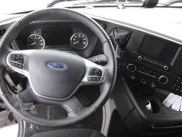 Standard dragbil FORD F-MAX 500, NAVIGATION, EURO 6