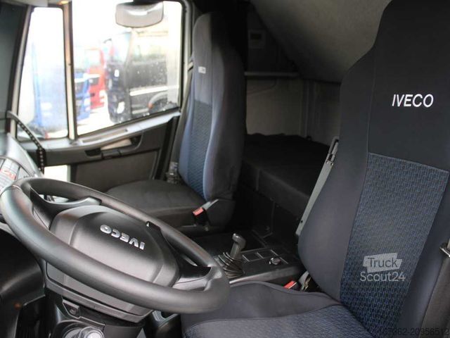 Вантажівка з платформою і тентом IVECO EUROCARGO 180E, EURO 6