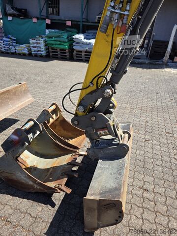 Minikaivinkone Wacker Neuson EZ36  Powertilt 3 Löffel ET35