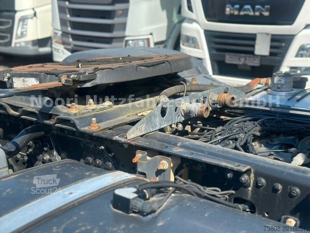 Tractora standard MAN TGX 18.460 4x4H 2Kreis Kipphydraulik LOF(90)