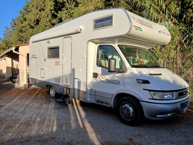 Alkovas kemperis Mobilvetta top driver 70p Mobilvetta top driver 70p su Iveco Daily