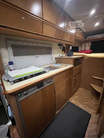 Alkovas kemperis Mobilvetta top driver 70p Mobilvetta top driver 70p su Iveco Daily