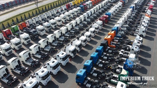 Rashladna poluprikolica KRONE CH?ODNIA / 2017 ROK / CARRIER VECTOR 1550