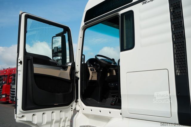 Volumen SZM MAN TGX 18.460 / XXL / RETARDER / NAVI RIO