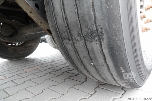 Remorque semi-plateforme de travail SAMRO NACZEPA PLATFORMA / MOCNA POD?OGA / OSIE SAF