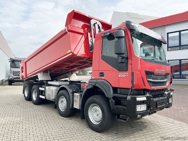 Camion à usage spécial Iveco-Magirus Trakker AD410T50 8x4 Trakker AD410T50 8x4, Stahlmulde ca. 16m³, hydr. Heckklappe