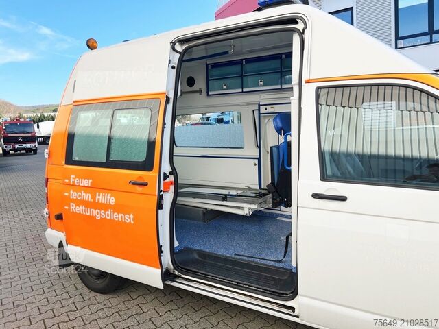 Пожарна кола Volkswagen T5 2.5 TDI 4x2 T5 2.5 TDI 4x2, Krankenwagen