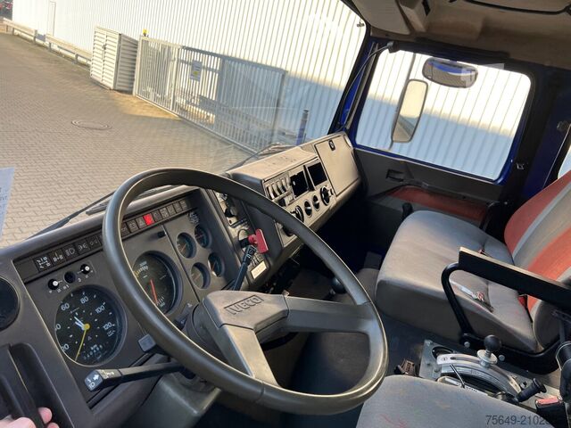 Бортовой грузовик Iveco-Magirus 120-23 AW 4x4 Doka 120-23 AW 4x4 Doka, V8-Motor, Gerätewagen, Seilwinde