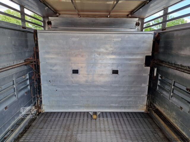 Перевезення великої рогатої худоби Iveco Eurocargo 75.190 - Finkl Livestock 1 deck - 9.0...