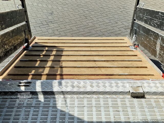 Перевезення великої рогатої худоби Iveco Eurocargo 75.190 - Finkl Livestock 1 deck - 9.0...