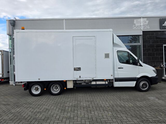 Saugwagen MERCEDES-BENZ 516 CDI 3 Achs Spühl+Kompressor+Haspel