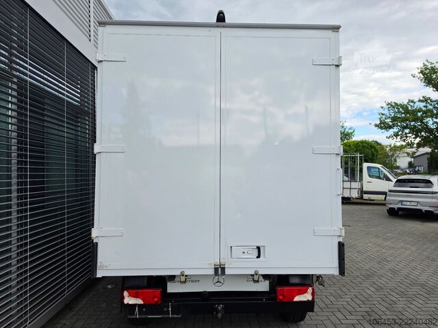 Saugwagen MERCEDES-BENZ 516 CDI 3 Achs Spühl+Kompressor+Haspel
