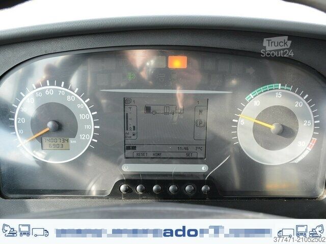 Mestský autobus Mercedes-Benz Conecto / 3 Türer/ Klima / 300 PS / Euro 6