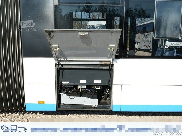 Kĺbový autobus Solaris Urbino 18 / Klima / 419.091 km / Euro 6