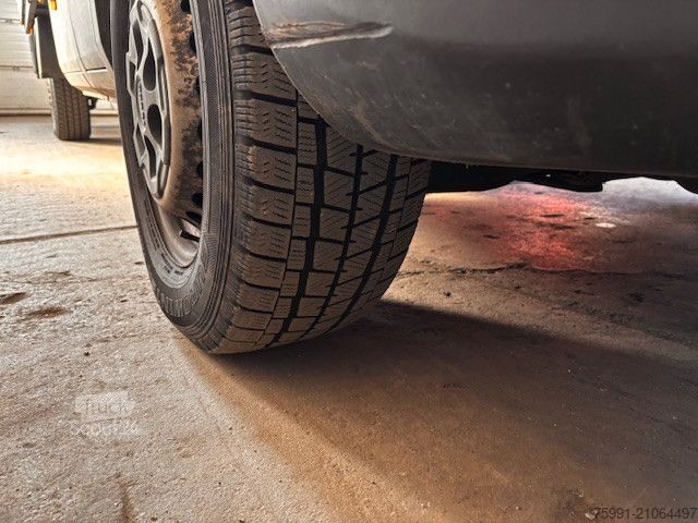 Pick-up dodávka IVECO Daily Fahrgestell Doppelkabine 35 S ... Radstand