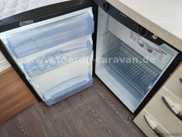 Przyczepa kempingowa HOBBY De Luxe 455 UF Querbett Mover - Nr. 6  (4)