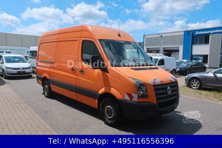Dodávka s vysokou strechou VOLKSWAGEN Nr.A105 Crafter L2H2 1.Hand SHZ / AHK/Bott-Regal