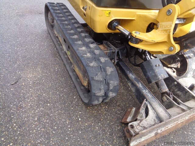 Μίνι εκσκαφέας CATERPILLAR 301.7D SW + Schaufel