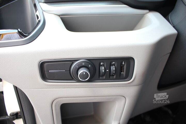 Pick-up bestelwagen MAXUS eDeliver 9 Pritsche Klima LED PDC Sitzhzg ACC