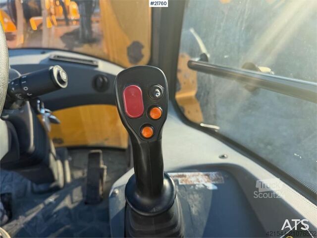 погрузчик Venieri 7.63C wheel loader w/original bucket