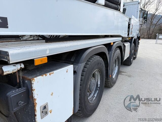 Autobetoniera cu pompă MERCEDES-BENZ LKW Betonpumpe Arocs 3746 8X4 Everdigm ECP38CX