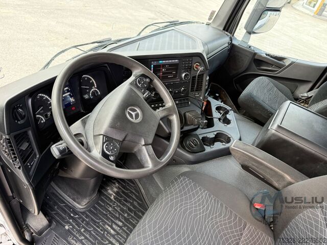 Autobetoniera cu pompă MERCEDES-BENZ LKW Betonpumpe Arocs 3746 8X4 Everdigm ECP38CX