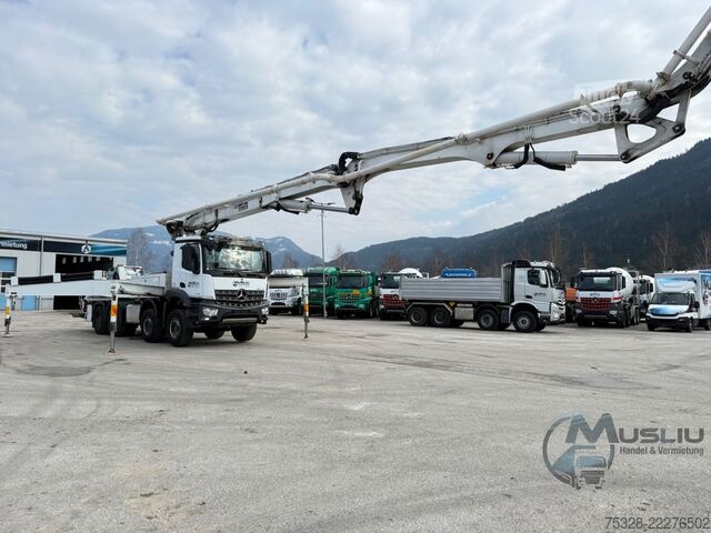 Autobetoniera cu pompă MERCEDES-BENZ LKW Betonpumpe Arocs 3746 8X4 Everdigm ECP38CX