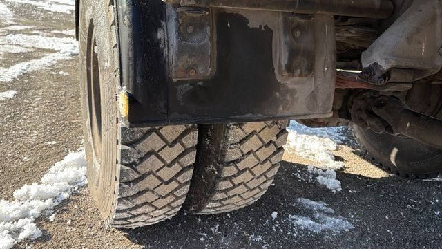 Plattewagen met zeil MAN 19.281 4X4 FAHRSCHULE 128000 KILOMETER ERSTER AT