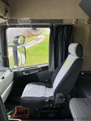 Camião pesado SCANIA R420 Sattelzugmaschine