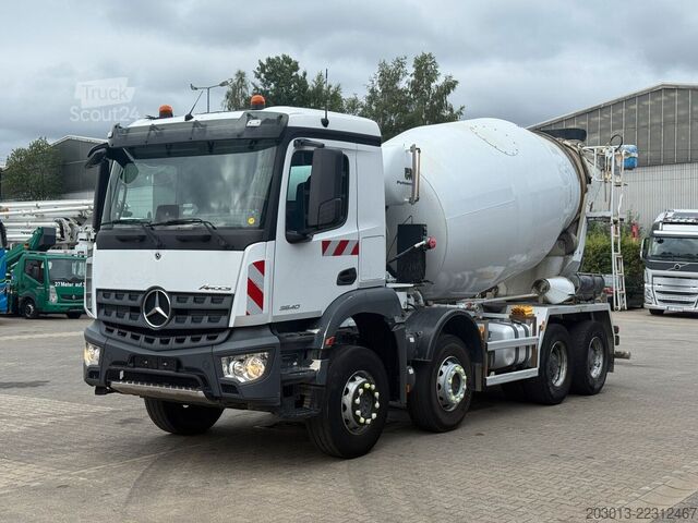Kamion mikser za beton MERCEDES-BENZ AROCS 3340 8x4 Betonmischer Intermix P10C UL