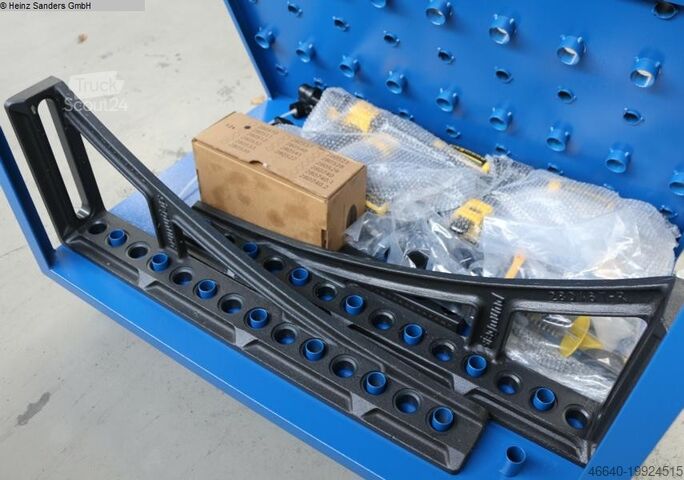 Hueber Nutzfahrzeuge GmbH Hueber Nutzfahrzeuge GmbH Hueber Nutzfahrzeuge GmbH