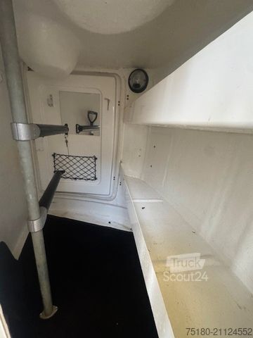 Hestetransporttrailer BÖCKMANN XL 2 Pferdeanhänger Vollpoly Aluboden 2,4t. WCF